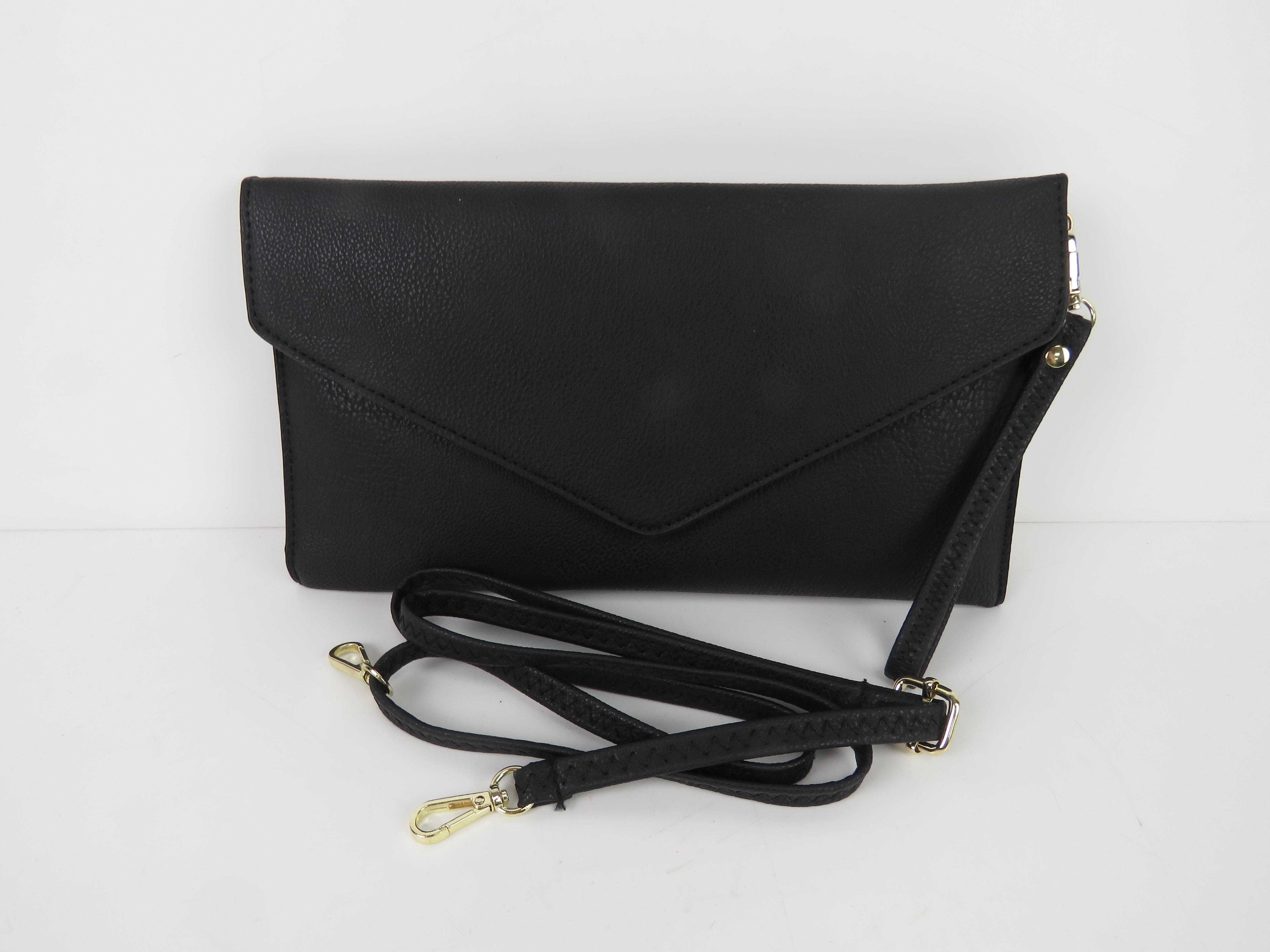 A black clutch purse 'as new', approx 31