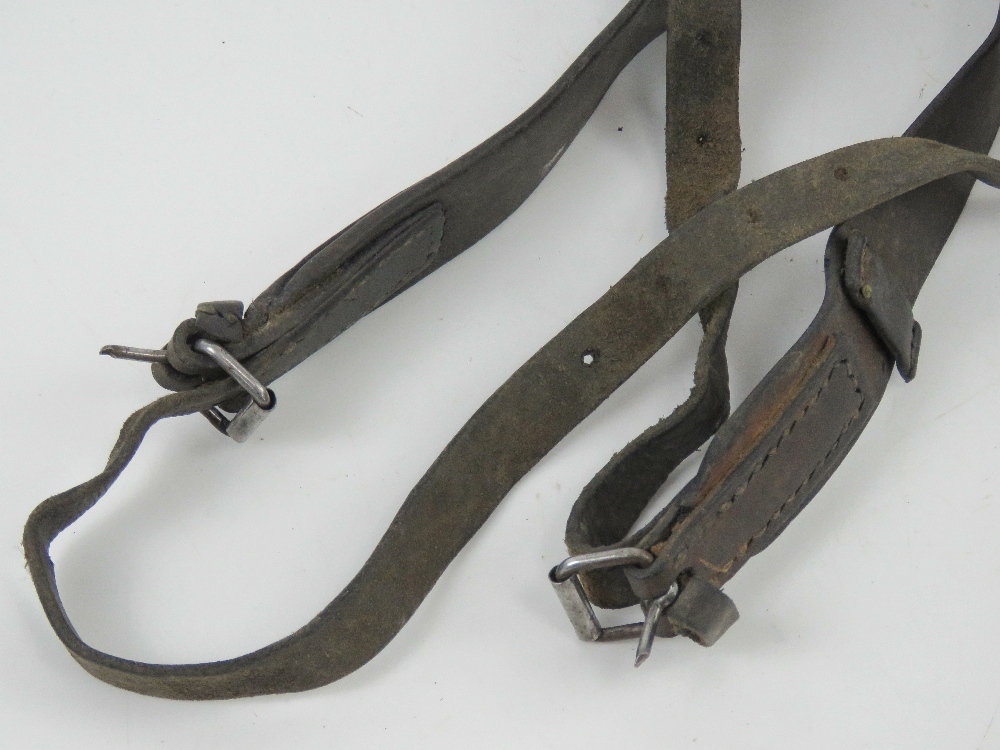 A WWII PPSH-41 leather sling, with magazine, magazine pouch and cleaning rod. - Image 4 of 5