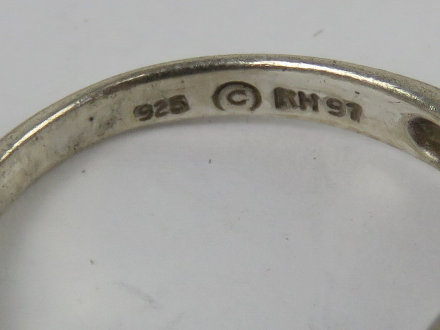 A HM silver ring having inscription throughout in unknown language, hallmarked for Birmingham, - Image 3 of 4