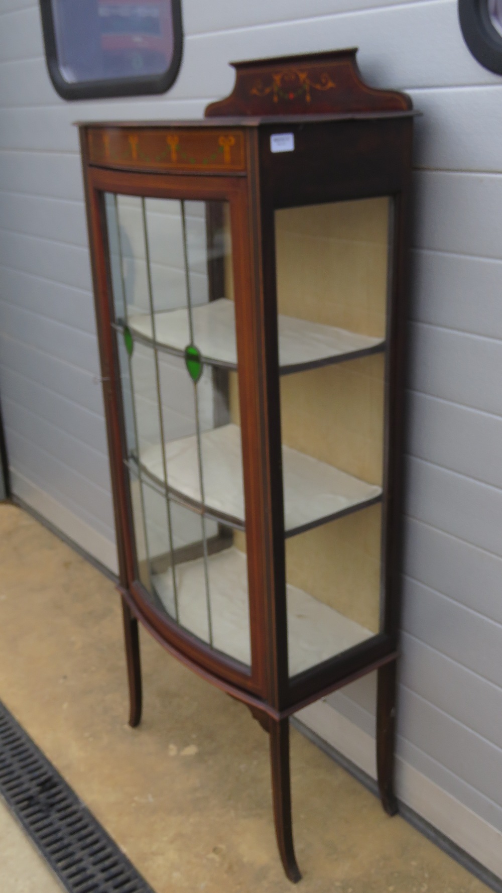 An Edwardian glazed display cabinet having door opening to reveal shelves within, - Image 4 of 5
