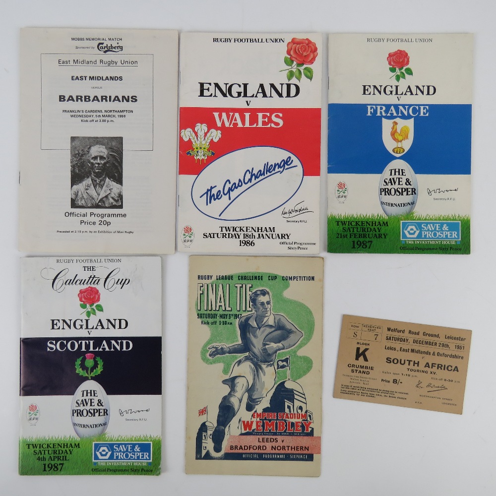 A quantity of assorted 20th century football, Rugby Union and Rugby League programmes, etc. - Image 4 of 15
