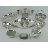 A good quantity of quality silver plated ware including; bonbon dishes, fruit bowls, serving tray,