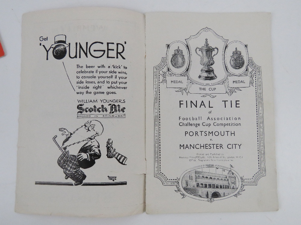 A quantity of assorted 20th century football, Rugby Union and Rugby League programmes, etc. - Image 8 of 15