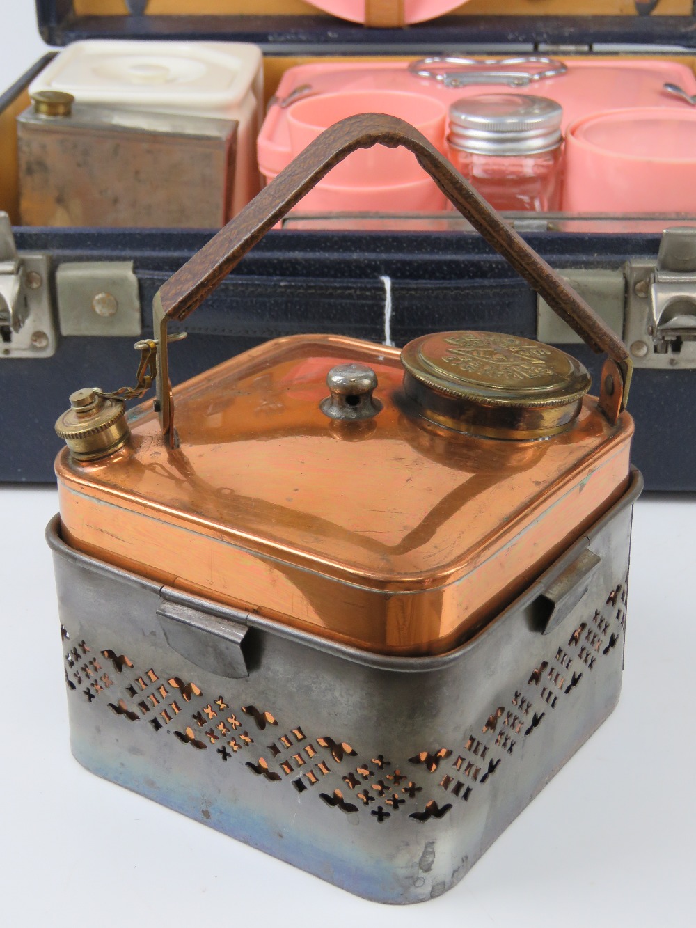 A vintage picnic case by Ilat with contents including beakers, teacups, storage boxes, plates, - Image 5 of 7