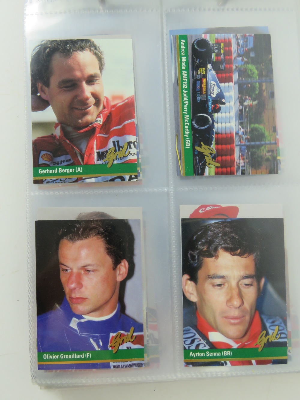 A large quantity of formula one grid motor cards mainly 1990s, a large quantity within album. - Bild 3 aus 5