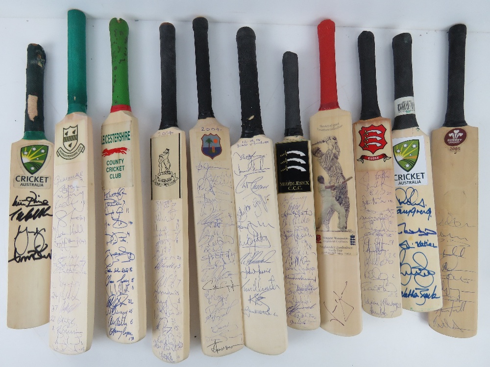 A quantity of miniature County Cricket team hand signed bats for Worcestershire, Surrey,