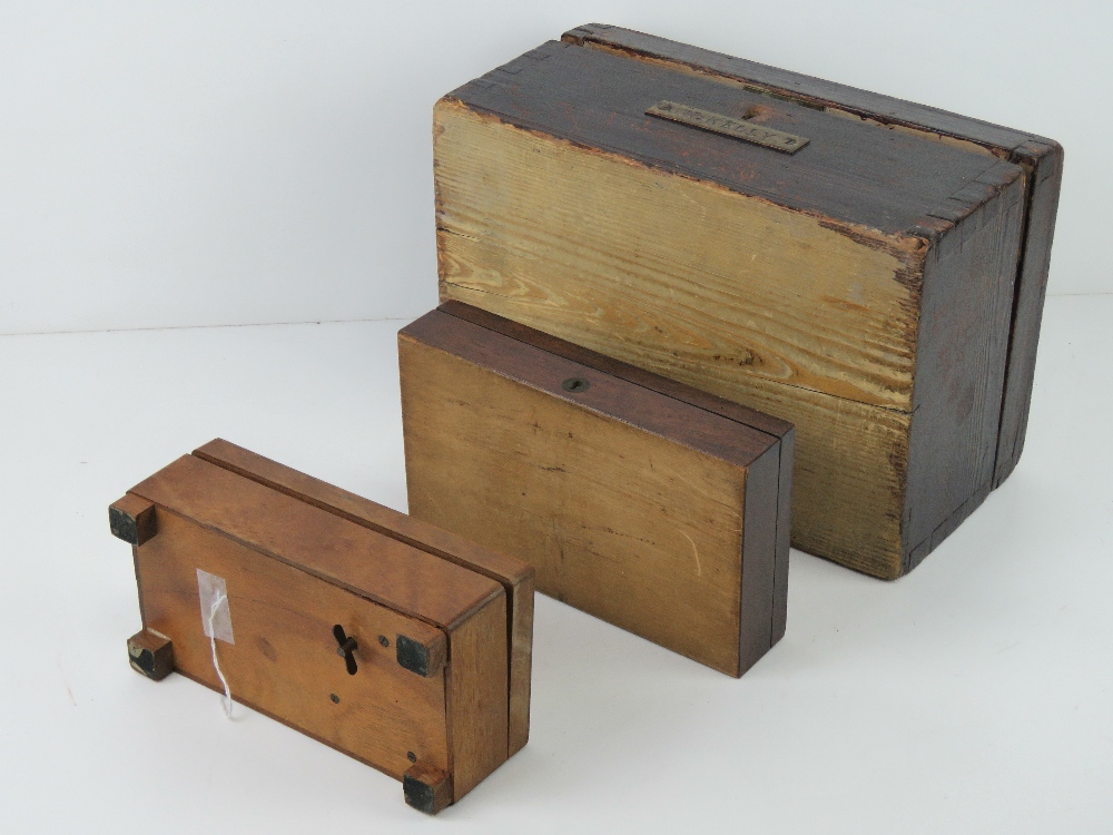 A compass set within fitted wooden box t - Image 7 of 7