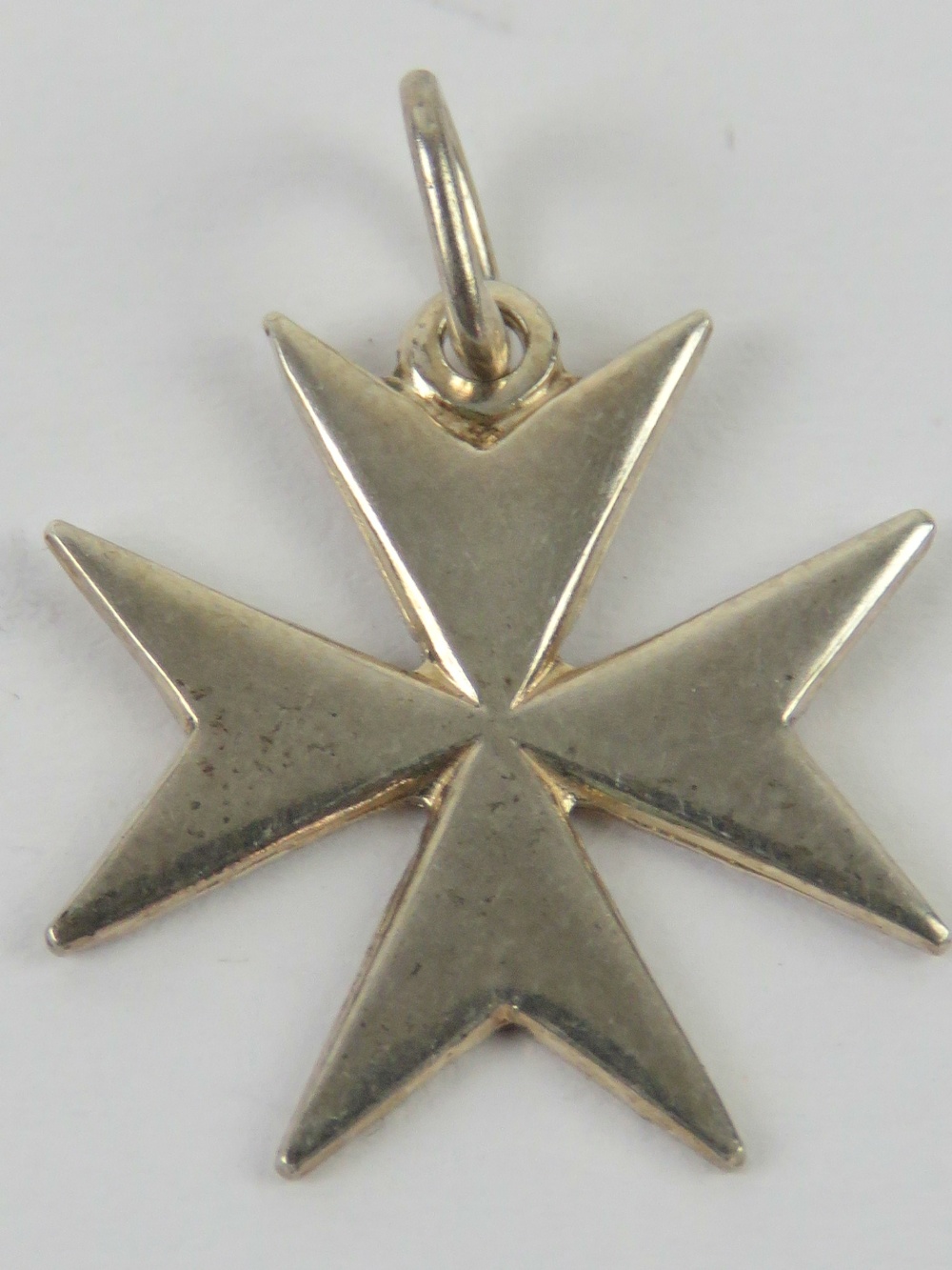 A hallmarked silver Maltese cross pendan