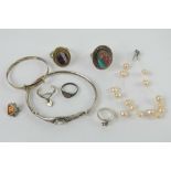 Silver and white metal jewellery includi