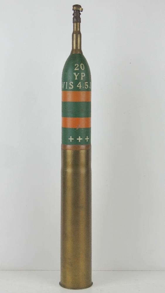 An inert WWI French 75x 370mm gas shell, with a HE long fuse, original paint and dated 1918.