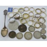A collection of Continental silver rings all stamped 835, various sizes,