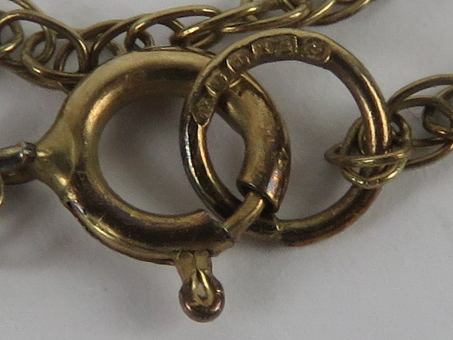 A 9ct gold double link chain necklace, hallmarked 375, 41cm in length, 1.4g. - Image 3 of 3