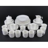 A quantity of Royal Doulton 'Regency Whi