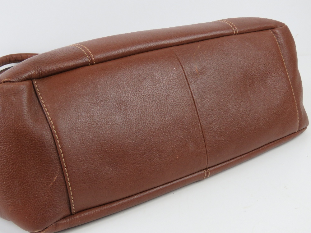 A brown leather Jane Shilton handbag 37 - Image 4 of 5