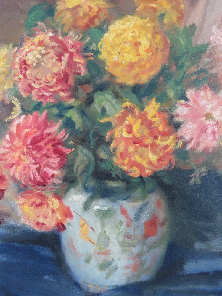 GHB (George) Holland (1901-1987), oil on canvas, still life study of Chrysanthemums, signed upper - Image 4 of 5