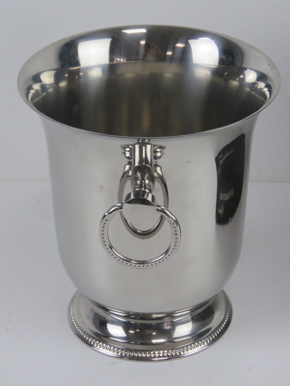 A Guy Degrenne champagne ice bucket, as new in box. - Image 3 of 3