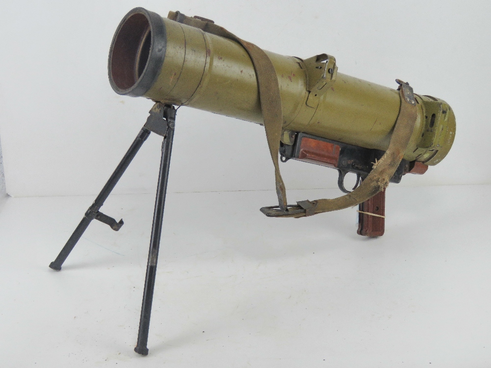 A rare deactivated Polish RPO 40mm launcher, with certificate. - Image 2 of 5