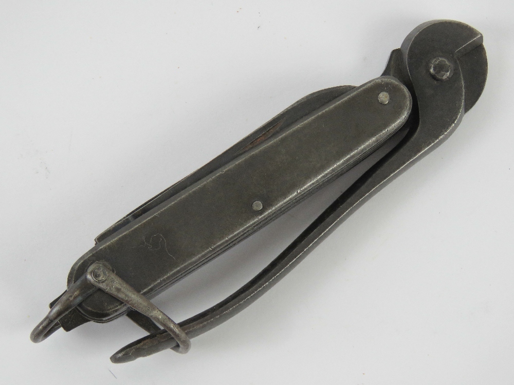 A WWII SOE multi tool.