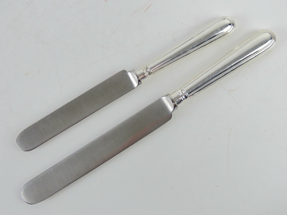 A set of twelve HM silver handled dinner knives, - Image 2 of 4