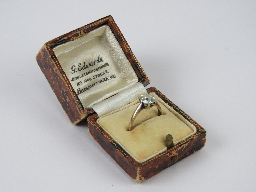 A superb 1.55ct solitaire cushion cut natural diamond ring having AnchorCert certificate (1. - Image 5 of 7