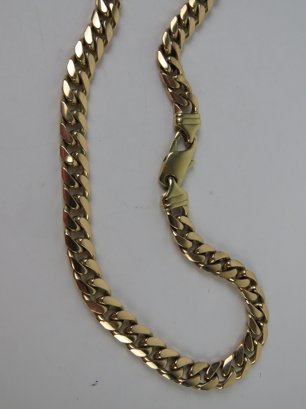 A substantial 9ct gold curb link chain necklace, 52.5cm in length, 8mm wide, hallmarked 375, 77.5g. - Image 2 of 4