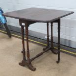 A drop leaf occasional table, 54 x 62cm