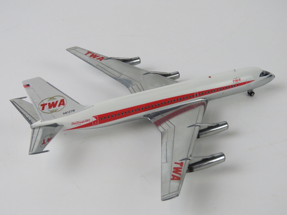 A TWA Convair 880 1/200 scale model airc - Image 3 of 6