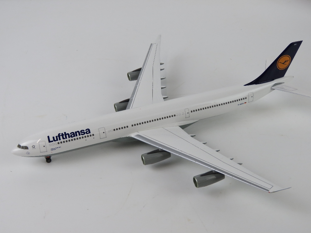 Lufthansa Airbus A340-300 with registrat - Image 2 of 5