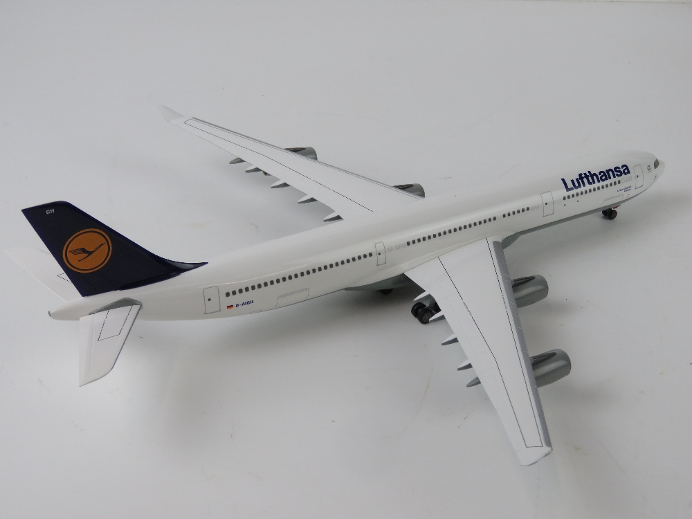 Lufthansa Airbus A340-300 with registrat - Image 3 of 5