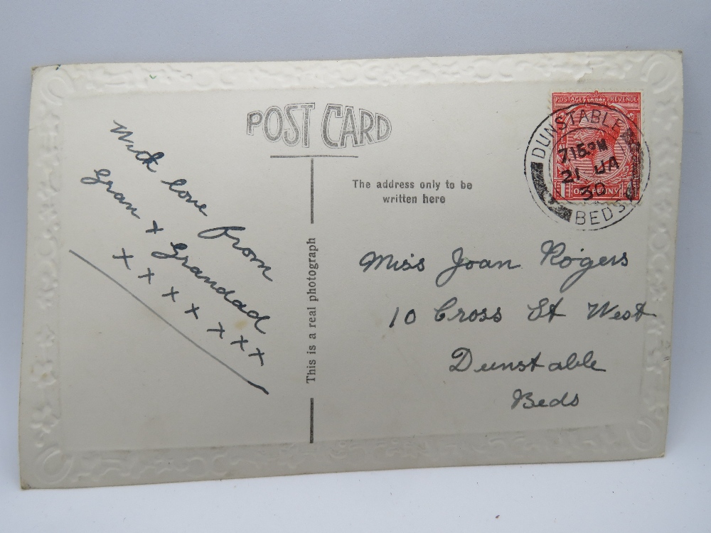 A quantity of 1930s greeting and Birthday postcards. - Image 5 of 19