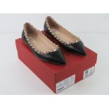 Valentino Garavani Rockstud block heel sandals in black leather, size 41,