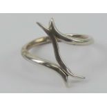 An abstract ring, no apparent hallmarks,