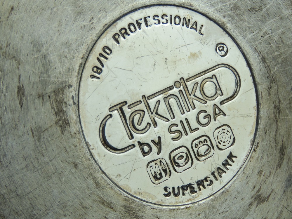 Two stainless steel Teknika by Silga pro - Image 4 of 4