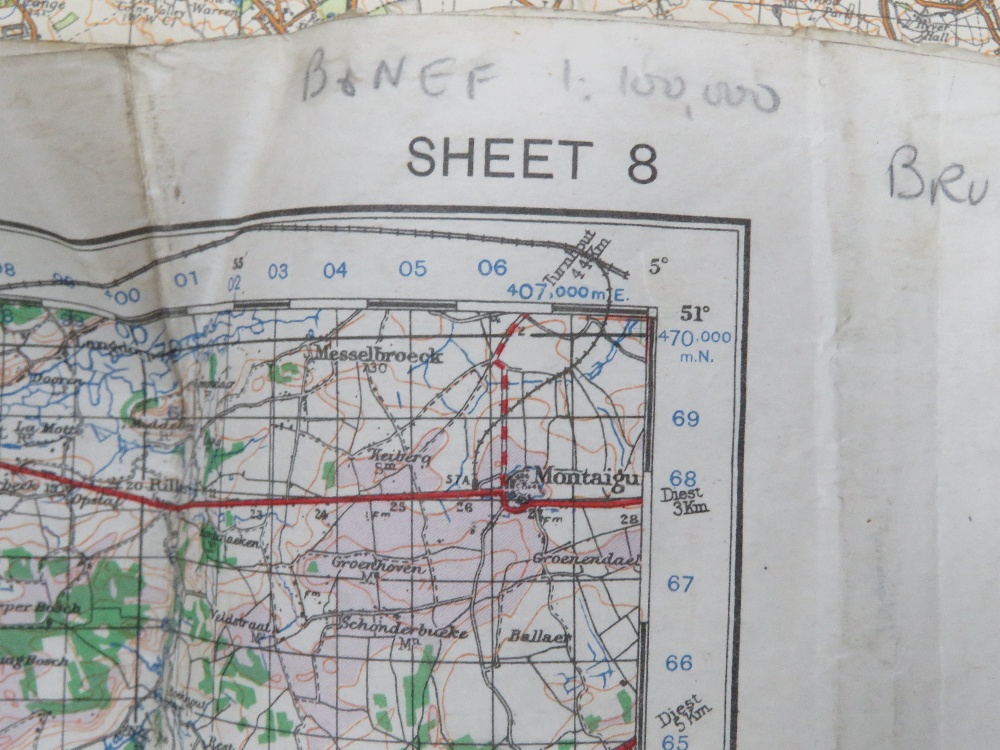 A quantity of assorted paper maps inc some 1940 War Revision sheets for Tunbridge Wells and - Image 11 of 11