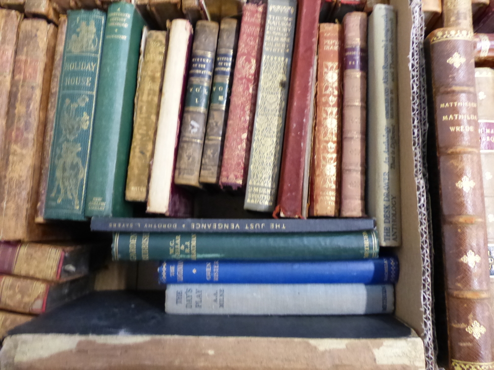 A QUANTITY OF VARIOUS BOOKS AND BINDINGS. - Image 8 of 21