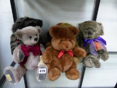 A COLLECTION OF TEDDY BEARS TO INCLUDE A YESTERDAYS BEARS, A DEANS RAGBOOK NAMED EARL GREY,A BOYDS