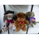 A COLLECTION OF TEDDY BEARS TO INCLUDE A YESTERDAYS BEARS, A DEANS RAGBOOK NAMED EARL GREY,A BOYDS