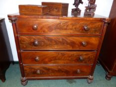 AN EARLY VICTORIAN MAHOGANY CHEST OF FOUR GRADUATED DRAWERS 110cm WIDE x 103cm HIGH.