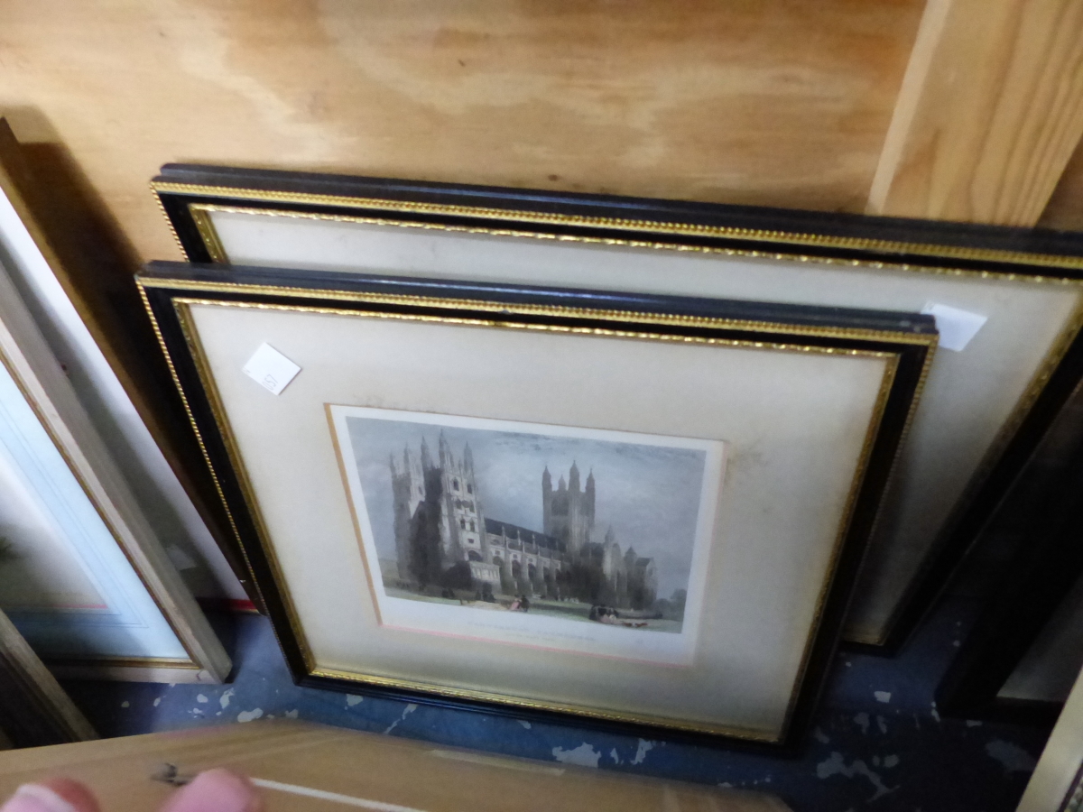 A LARGE COLLECTION OF FURNISHING PICTURES TO INCLUDE VARIOUS WATERCOLOURS ANTIQUE PRINTS, A FRAMED - Image 9 of 11