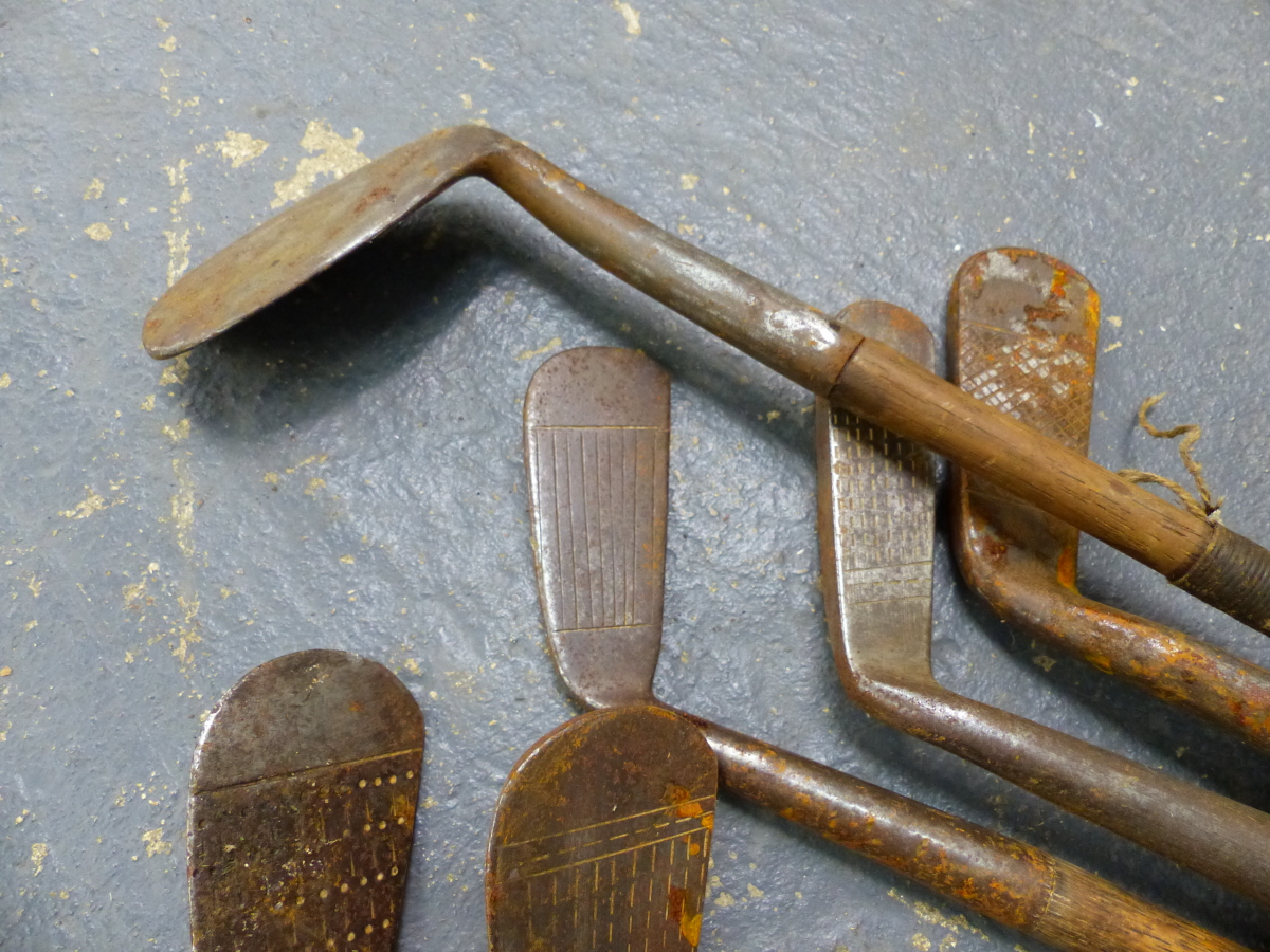 VINTAGE GOLF CLUBS, FIRESIDE IMPLEMENTS ETC. - Image 12 of 17