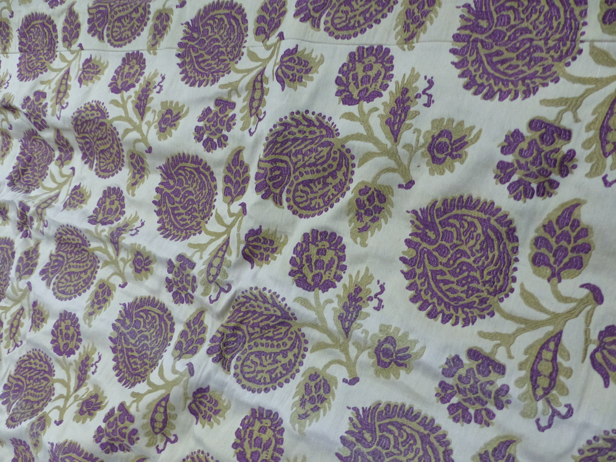 TWO PAIRS OF GOOD QUALITY INTERLINED CURTAINS COMPLETE WITH TIE BACKS, FLORAL DESIGN PURPLE AND - Image 6 of 20