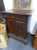 A 19th C. ITALIAN WALNUT SMALL SIDE CABINET.