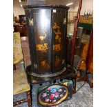 A GEORGIAN LACQUERED CORNER CABINET, AND THREE TRAYS.