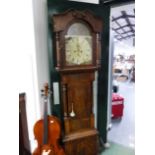 A 19th CENTURY MAHOGANY LONG CASE GRANDFATHER CLOCK WITH 8 DAY MOVEMENT AND PAINTED DIAL. SIGNED J