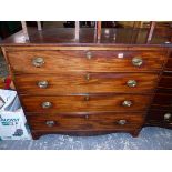AN EARLY 19th C. MAHOGANY CHEST OF FOUR GRADUATED DRAWERS.