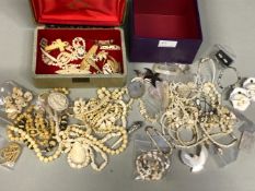 A COLLECTION OF IVORY, BONE AND SHELL JEWELLERY, TO INCLUDE COLLECTABLE'S, BUCKLES, ETC.