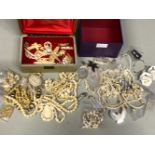 A COLLECTION OF IVORY, BONE AND SHELL JEWELLERY, TO INCLUDE COLLECTABLE'S, BUCKLES, ETC.