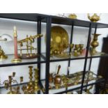 A WINE BOTTLE CRADLE, A HAND BELL, AND VARIOUS COPPER AND BRASS WARES, TOGETHER WITH A QUANTITY OF