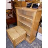AN ANTIQUE PINE OPEN BOOK CASE, W 87 X D 33 X H 110cms, TOGETHER WITH A VICTORIAN PINE COMMODE.