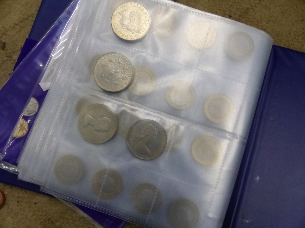 A QUANTITY OF VARIOUS COLLECTORS COIN INC. A LARGE NUMBER OF £1 AND £2 COINS, COLLECTORS CARDS TO - Image 26 of 32